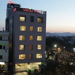 https://varju-villa.udaipurhotels.org